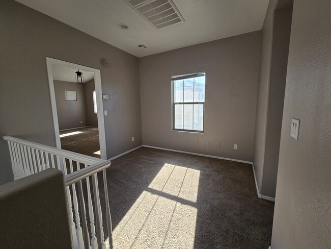 Building Photo - Beautiful 3 Bedroom Home located within North Las Vegas Manicured HOA - $1895 off Feb 2026 - Ask ...