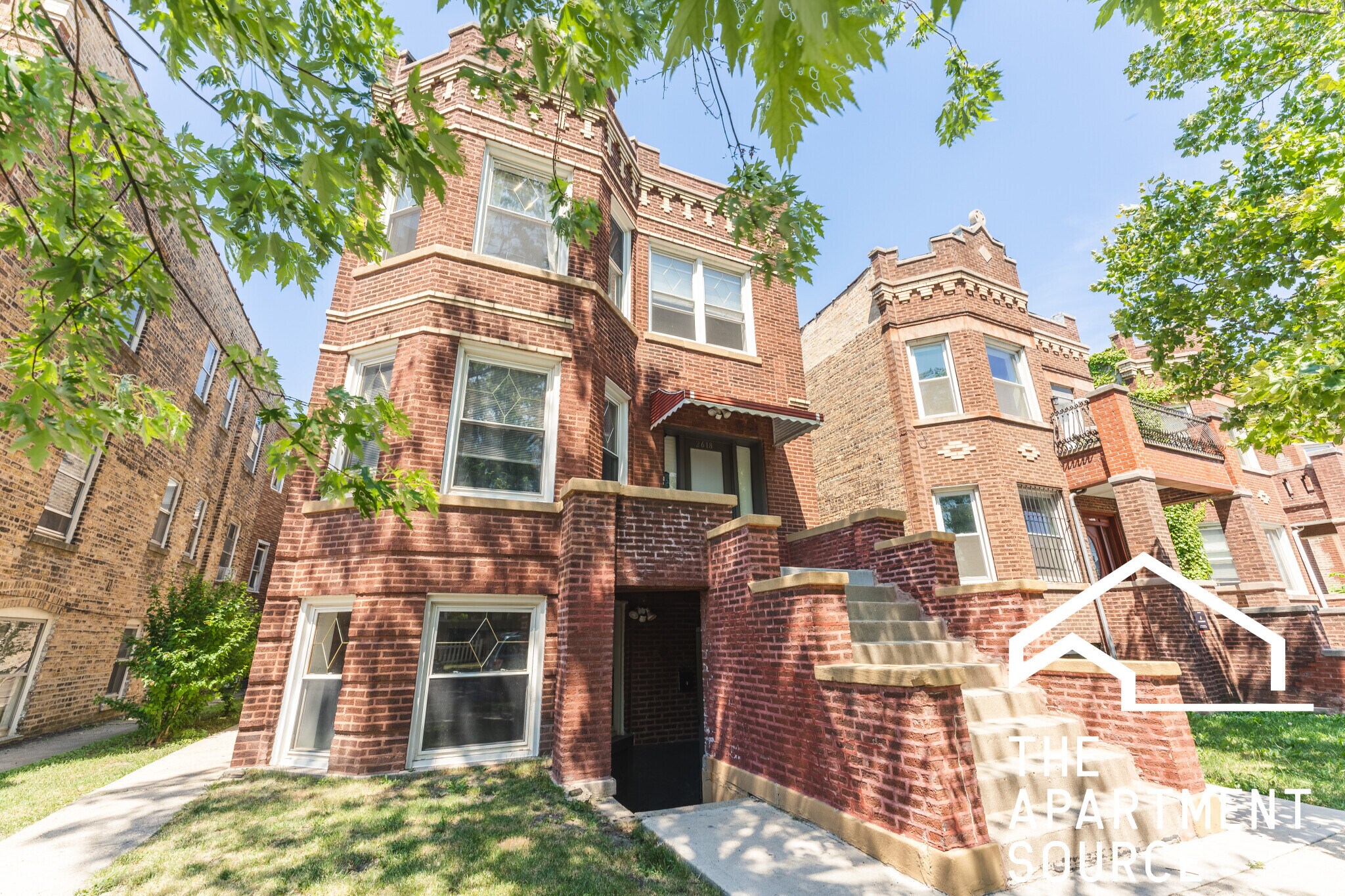 Building Photo - 2618 N Harding Ave