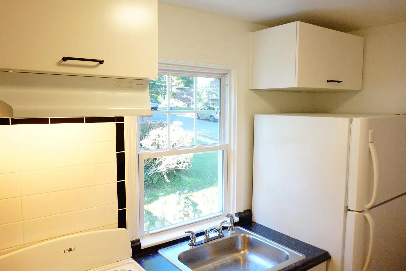 Building Photo - 910 Kennebec Ave