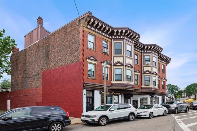 Building Photo - 141 Emerson St