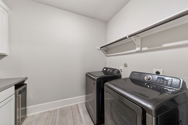 Building Photo - 9555 Pappas Creek Ct