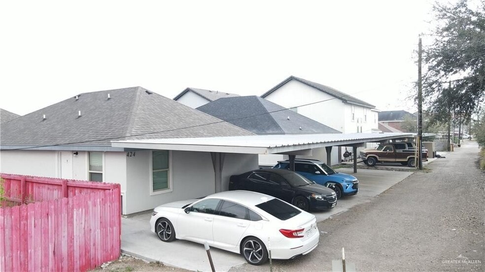 Building Photo - 424 W Chavez St