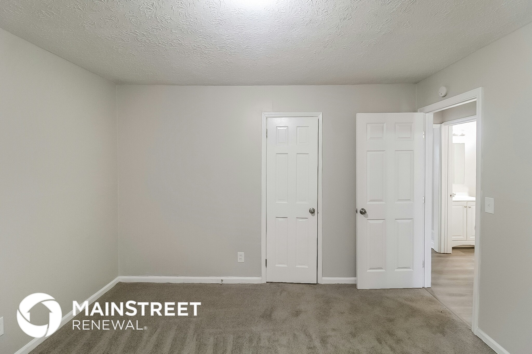 Building Photo - 4481 Buckingham Cir