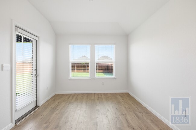 Building Photo - 1832 Buntline Hitch Dr