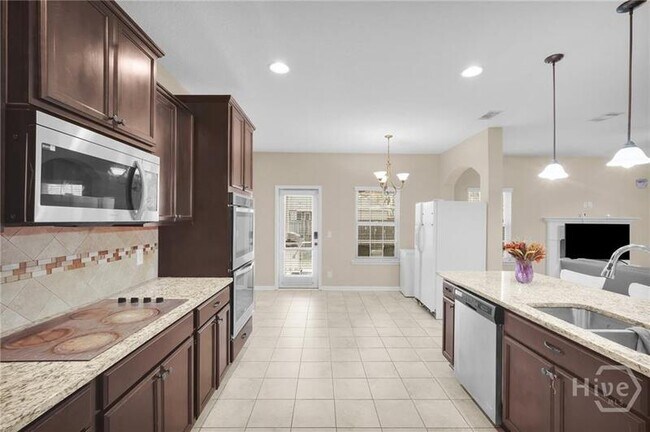 Building Photo - 23 Veranda Trail