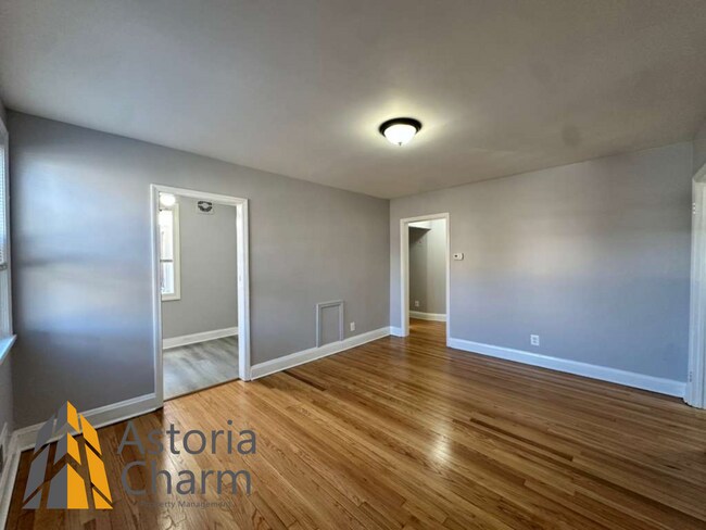 Building Photo - 3519 Rosekemp Ave