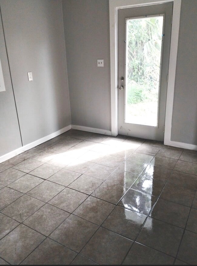 Building Photo - 508 N 44th St