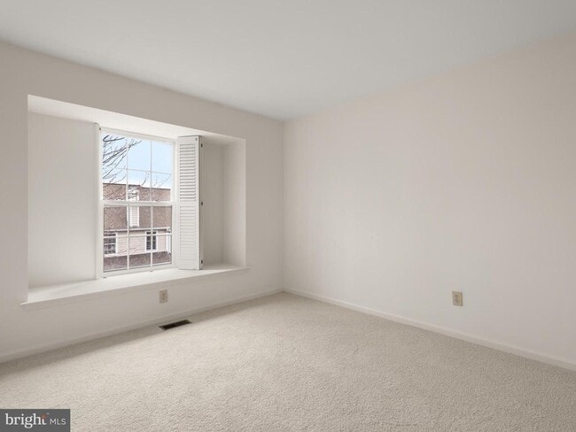 Building Photo - 913 Harbour Ridge Ln