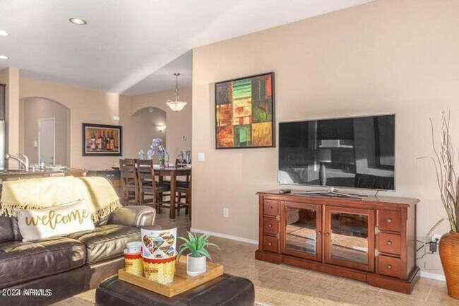 Building Photo - Single Level Home - Move in Ready