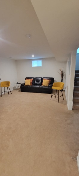 Building Photo - 20 Hilton Run Ct