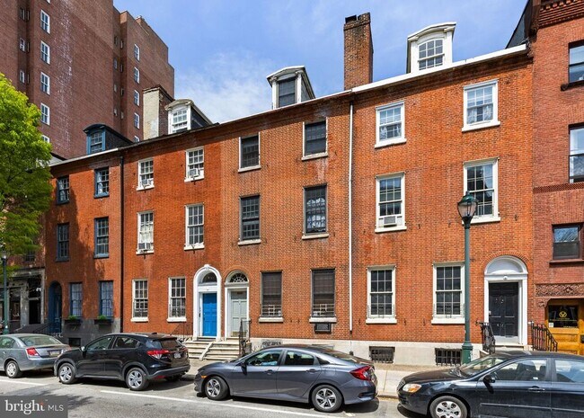 Primary Photo - 1223 Spruce St