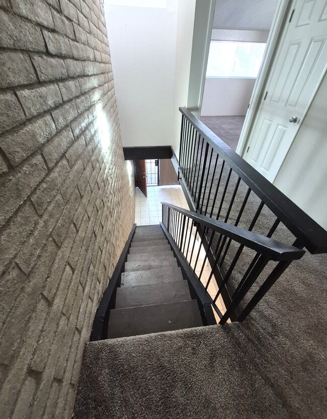 Building Photo - 5701 E Glenn St