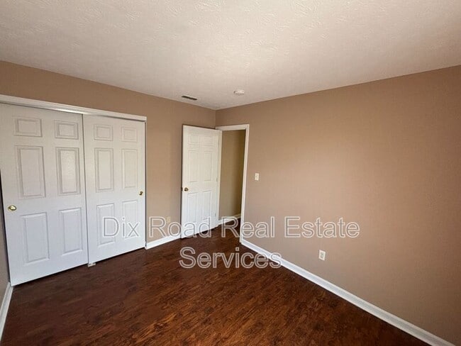 Building Photo - 6729 Fayetta Dr