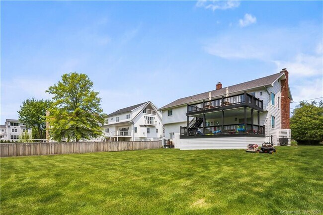 Building Photo - 660 Penfield Rd