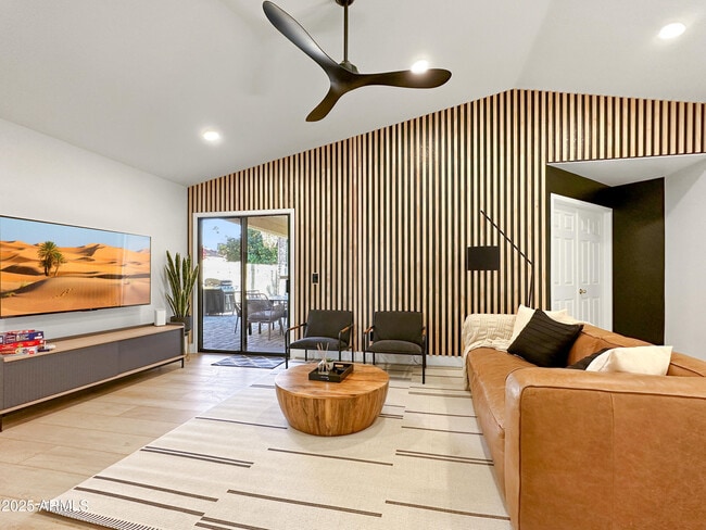 Building Photo - 16653 N 59th St