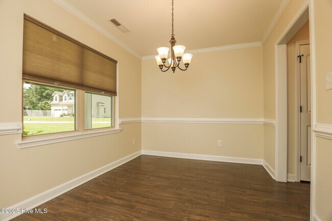 Building Photo - 304 Windward Landing