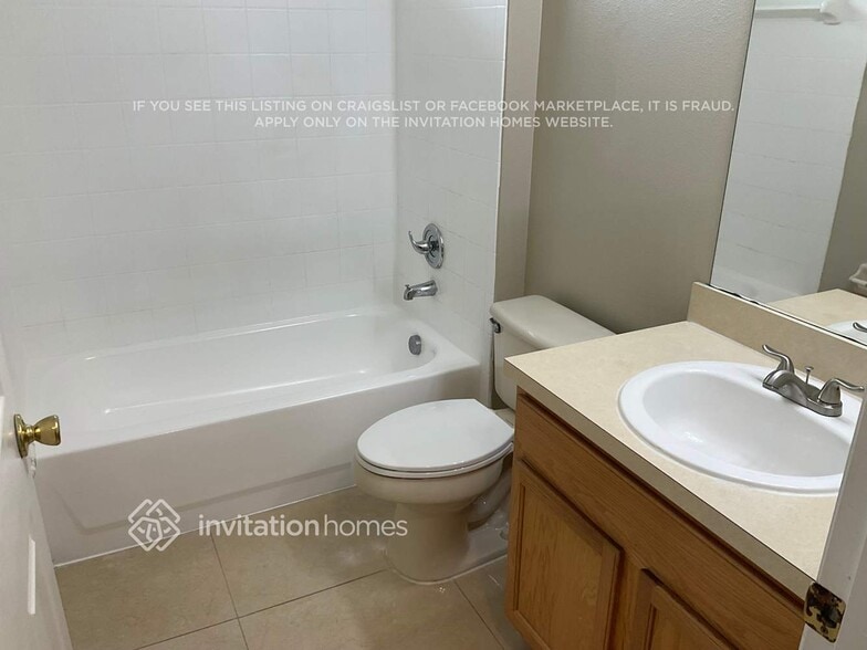 Building Photo - 2720 Prestwick Ln