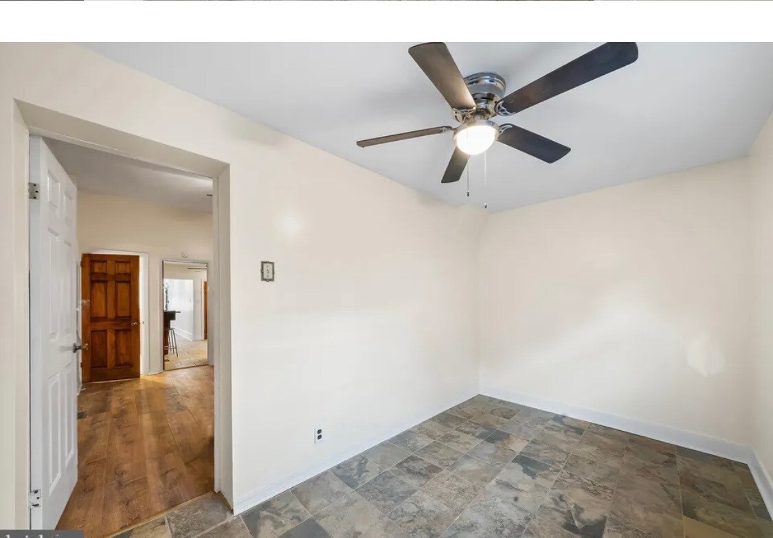 second /bonus room - 1114 Snyder Ave