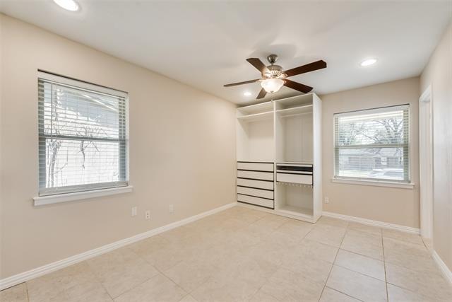 Building Photo - 8611 Hanford Dr