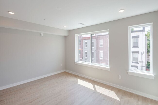 Building Photo - 1717 N 25th St