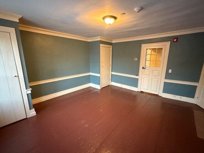 Building Photo - 72-74 Jefferson St