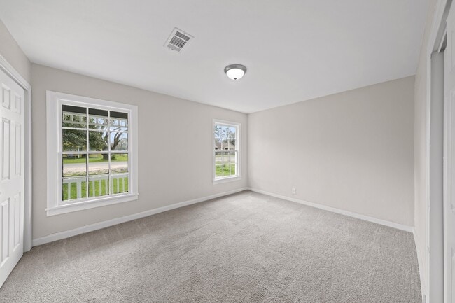 Building Photo - 904 Stubbs St