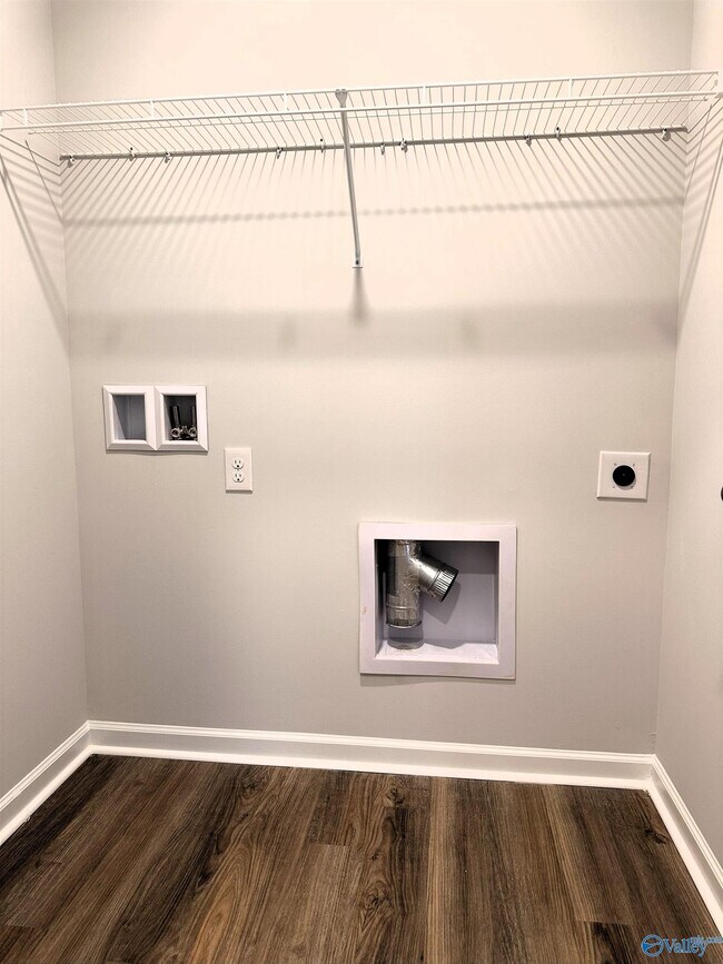 Building Photo - 205 Chubbs Ln