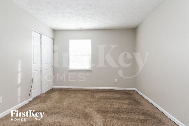 Building Photo - 6412 Perry Pines Ct