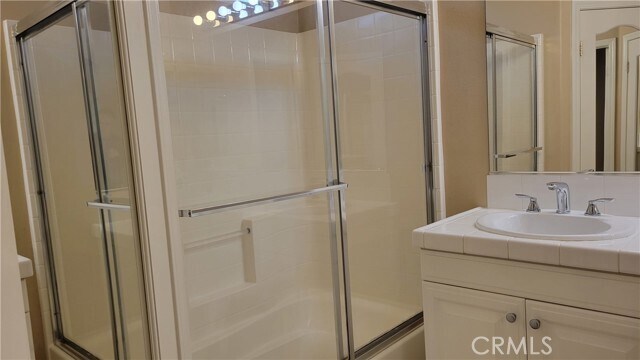 Building Photo - 17871 Shady View Dr