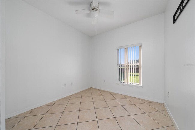 Building Photo - 607 Hacienda Cir