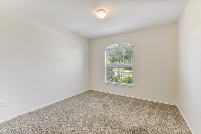 Building Photo - 2023 Louetta Mist Dr