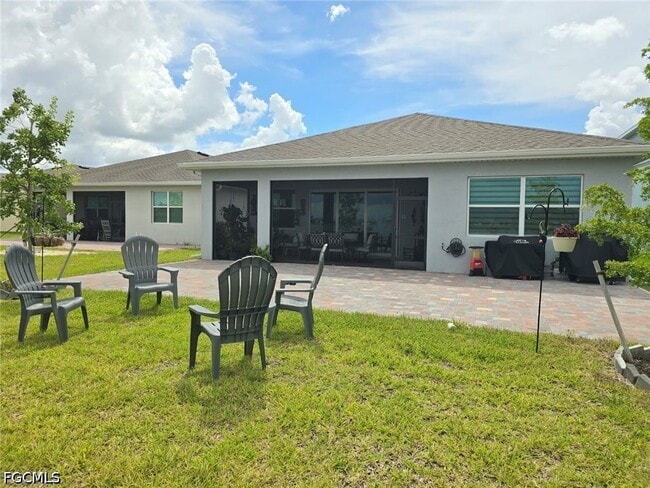 Building Photo - 479 Spg Hl Lk Lp