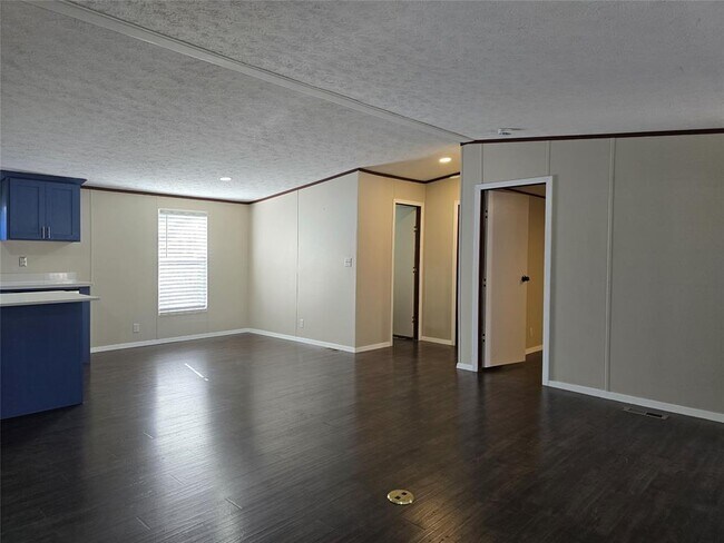 Building Photo - 309 N Buffalo Ave