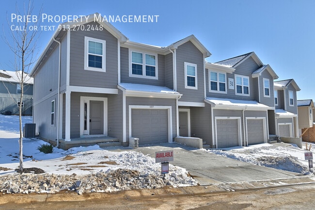 Building Photo - 10328 Farrow Ave