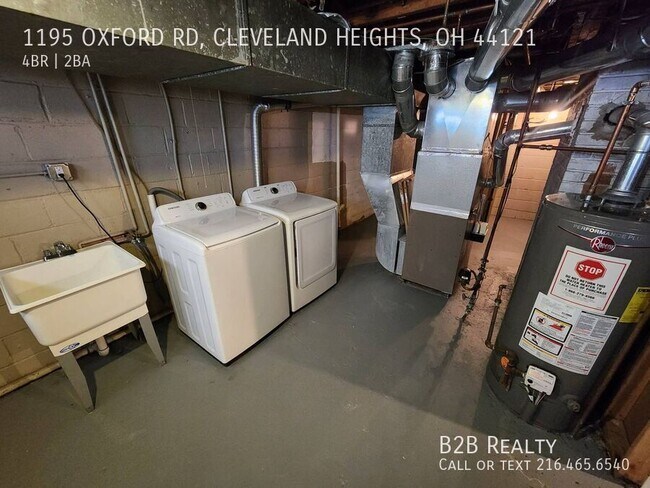 Building Photo - 1195 Oxford Rd