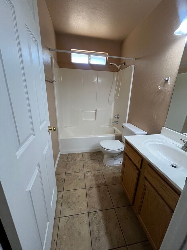 Building Photo - 9665 E Magma Dr