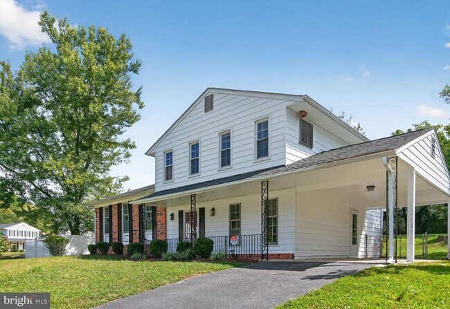 Building Photo - 7720 Loudon Dr
