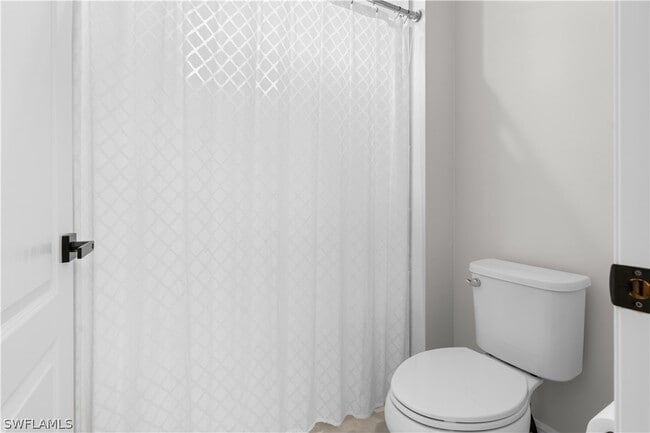 Building Photo - 6947 Avalon Cir