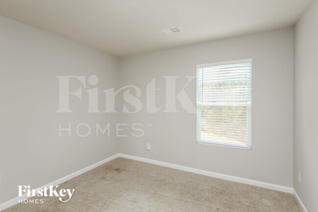 Building Photo - 917 Harmonyview Dr