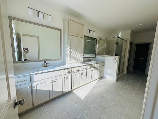 Building Photo - 8804 Scarp Hl Ln