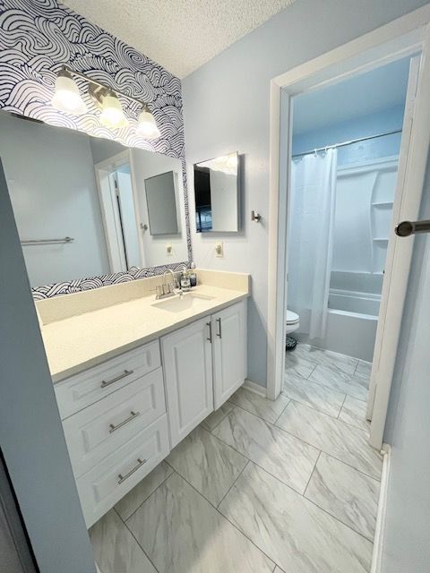 Building Photo - 3473 Carambola Cir S