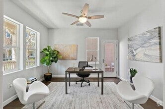 Building Photo - 711 Cannery Pl