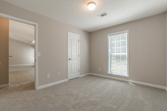 Building Photo - 1420 Jefferson Walk Cir