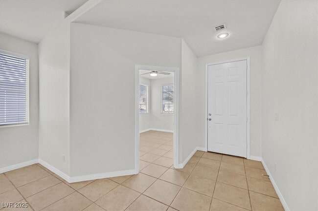 Building Photo - 767 Wigan Pier Dr