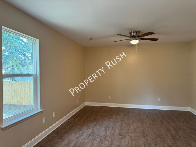 Building Photo - 8430 Springfield Rd