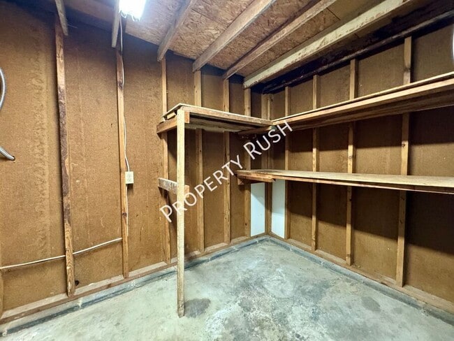 Building Photo - 7339 Brookside Dr