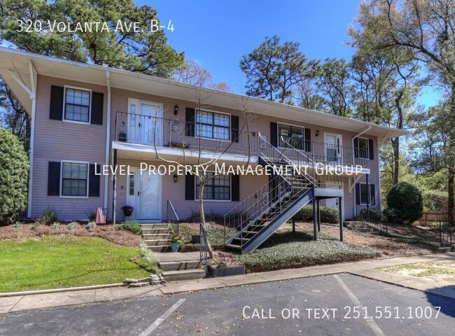 Building Photo - 320 Volanta Ave