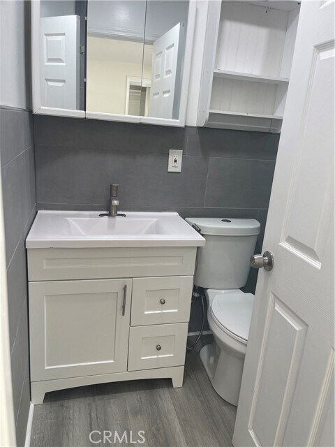 Building Photo - 3736 Veteran Ave