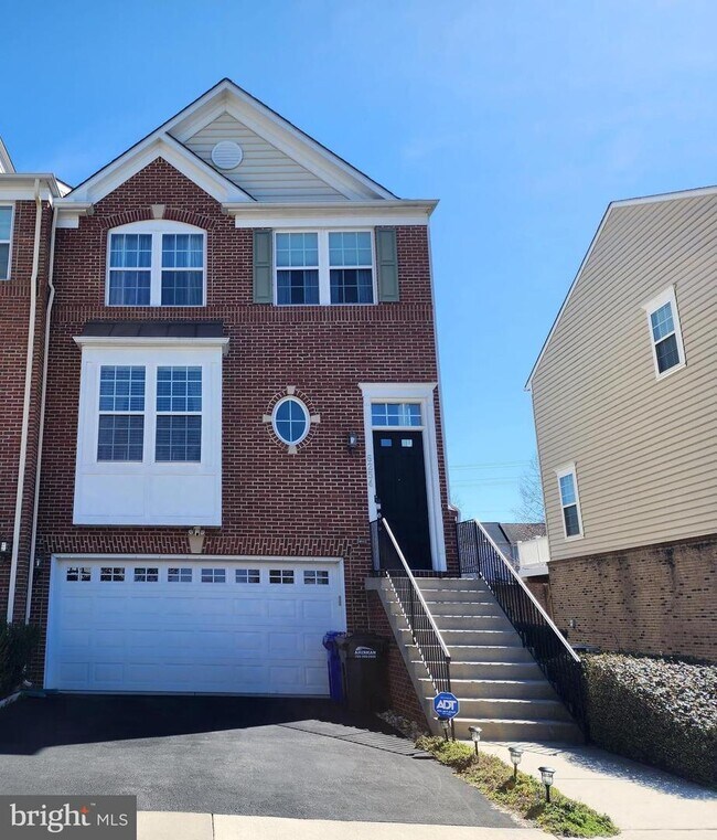 Building Photo - 6254 Summit Point Ct