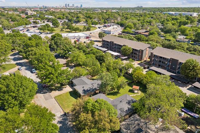 Building Photo - 3605 Jeanette Dr